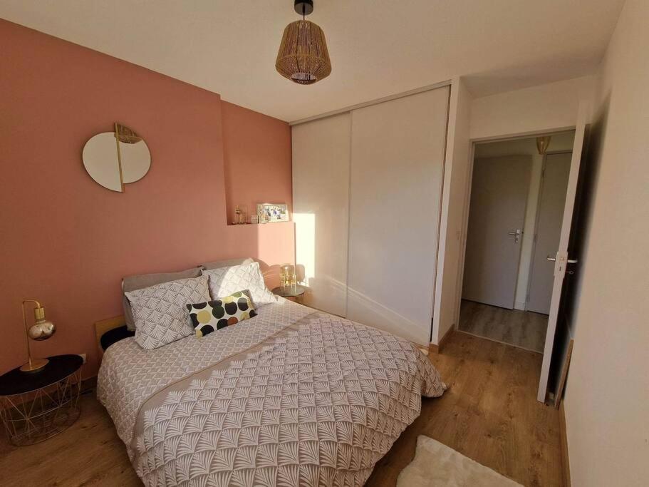 Appartement Cosy Oloron, Aux Pieds Des Pyrenees Et De L'Atlantique! Exterior photo